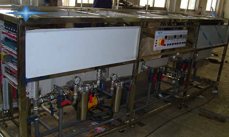 隨著建筑模板加工和生產技術的不斷創新，建筑模板的種類越來越多